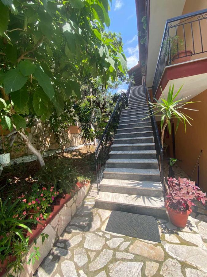 בארבאטי Emilios See View Apartment מראה חיצוני תמונה
