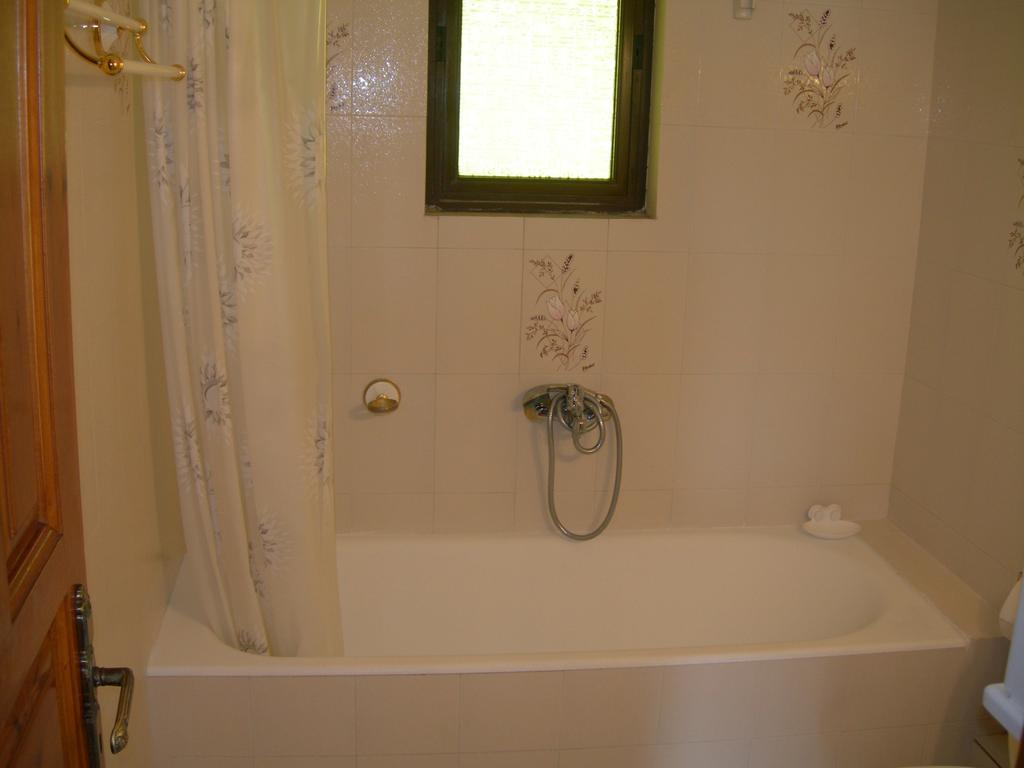 בארבאטי Emilios See View Apartment מראה חיצוני תמונה
